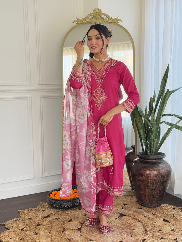 Beautiful Rani Color Viscose Rayon Fabric Kurtis Pant Set