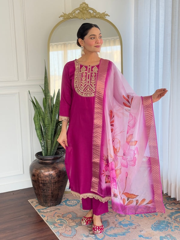 Beautiful Wine Color Viscose Rayon Fabric Kurtis Pant Set